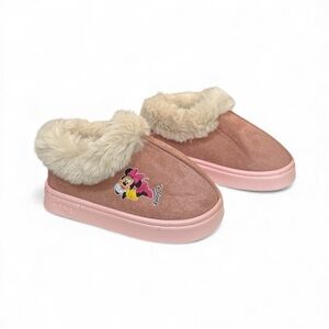 Sanrio Character Pink Plush Slippers NWT Fits Like 8.5 Cozy Faux Fur House Shoes